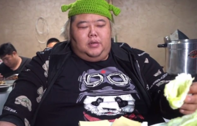 胖猴仔减肥效果明显，自曝减掉的斤数，网友：掉在我身上就好了