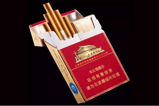 为何软包香烟都偏贵？很多人“蒙在鼓里”，烟厂员工道出真相