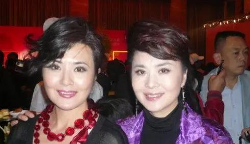 尤小刚|尤小刚与田歌离婚30年：他三婚娶小妻子64岁做父亲，她至今单身