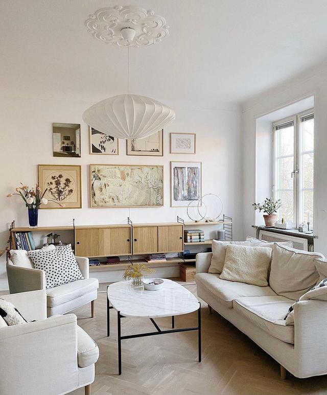 一间宁静住宅，白色+原木经典搭配，舒适雅致，熟悉又亲近