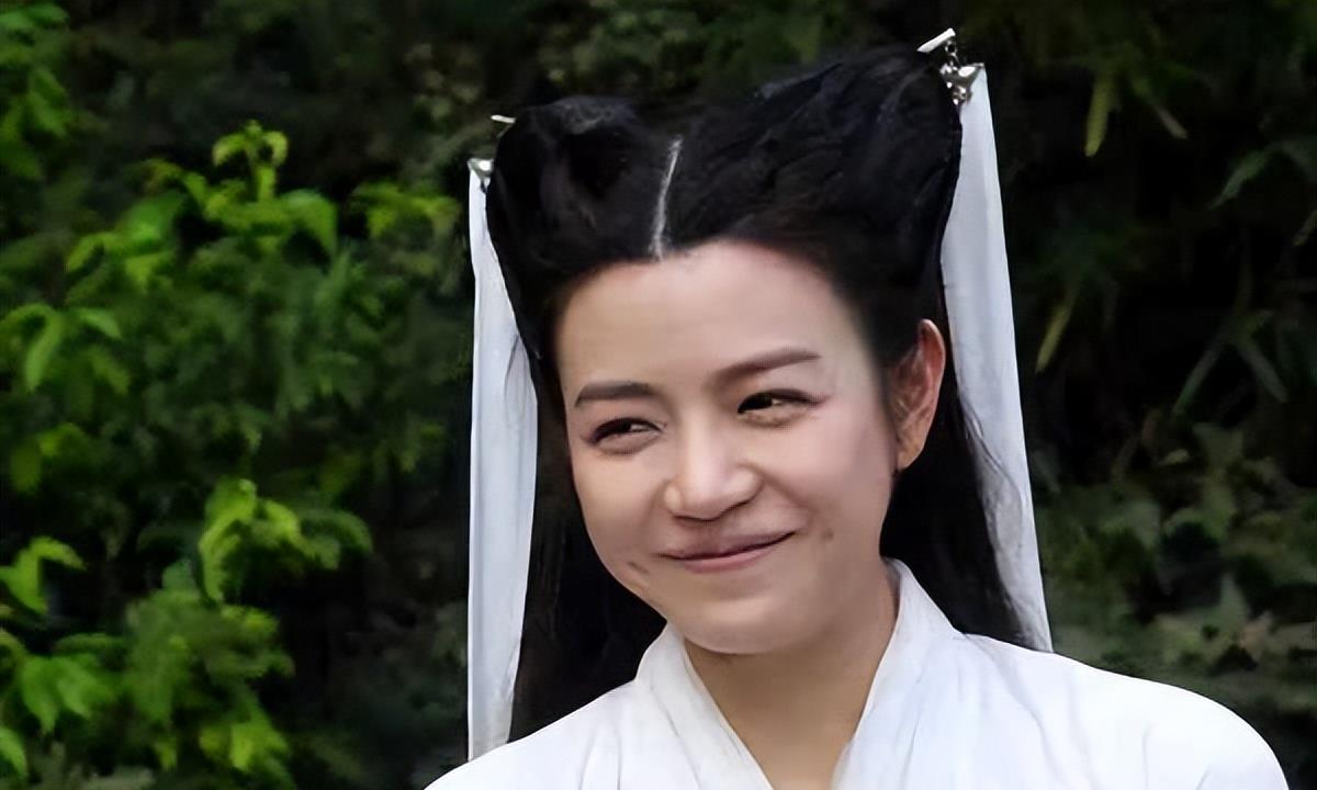 何瑞贤|4位被脖子拖累的女星!明明长了张倾国倾城的脸,一换古装就翻车