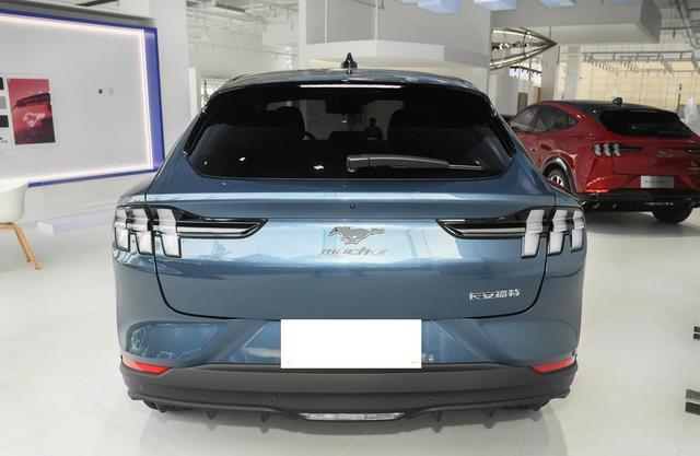 福特电马：起售24.99万，低配车型表现如何？