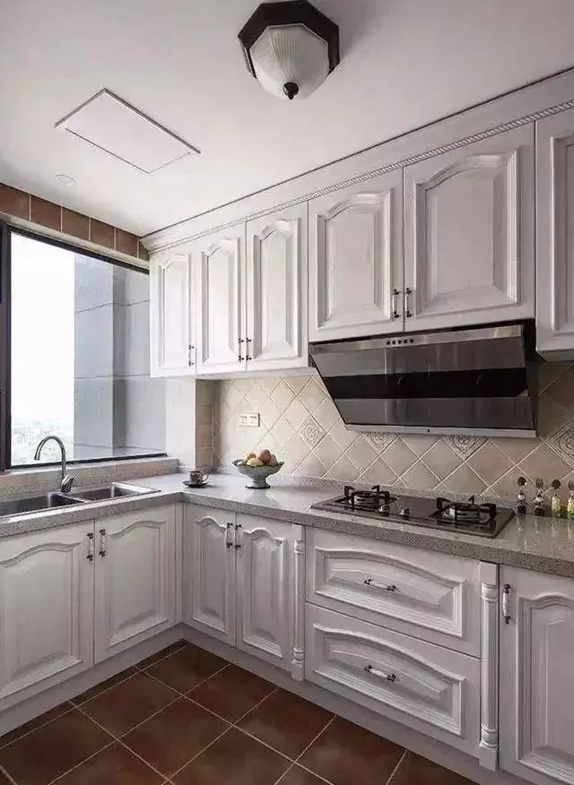 120平三室两厅，头一次见这么实用，还上档次的电视墙，羡慕极了