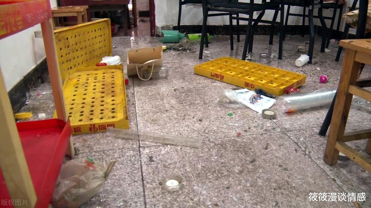 |60岁男人忠告:不要沉迷于打麻将,那些女牌友都不简单