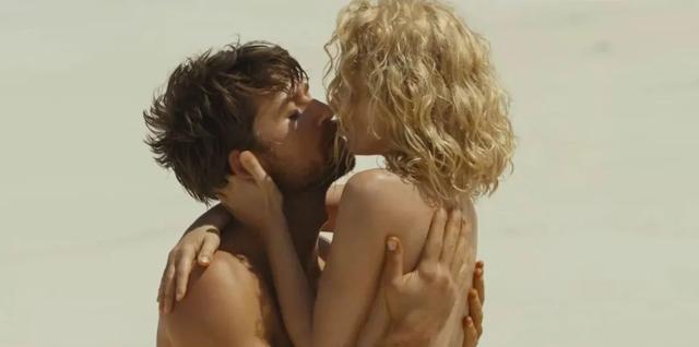 卡拉|9.5分,这神剧实在太上头