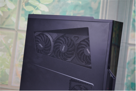 显卡|实测三大3A游戏!微星海皇戟X的表现到底如何?