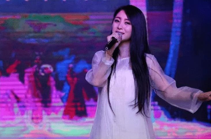 云飞|6年前的“抛弃妻女”，草根歌手云飞终于为此付出了代价