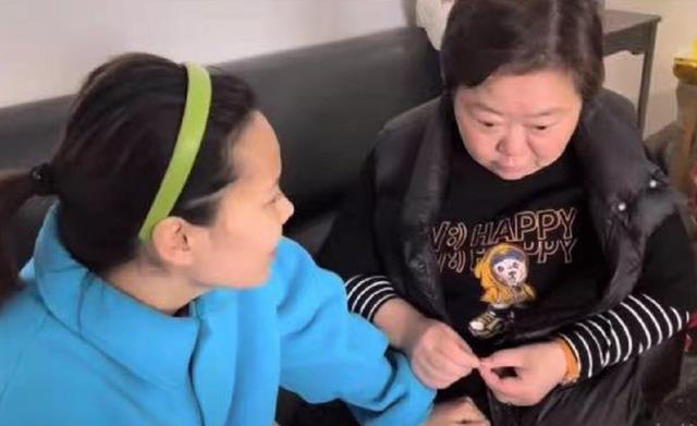 小姐姐|老杜是真的关心熊磊，让他照顾好自己，许敏、熊妈都在一旁看着