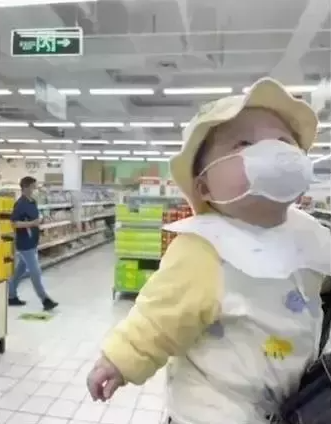 惠然|22岁网红嘉玲从27楼跳下为夫殉情之后,再看“惠然”属实渣到极点