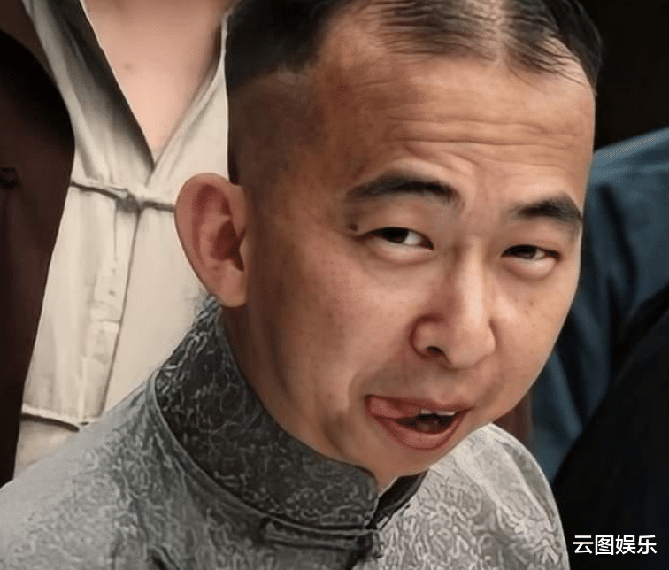 巨兴茂|巨兴茂小15岁娇妻宣布怀孕!胖30斤肚大如箩,演员出身美貌出众