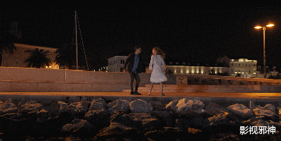 张扬|辣妹版「宿醉」，养眼烧脑尺度非凡