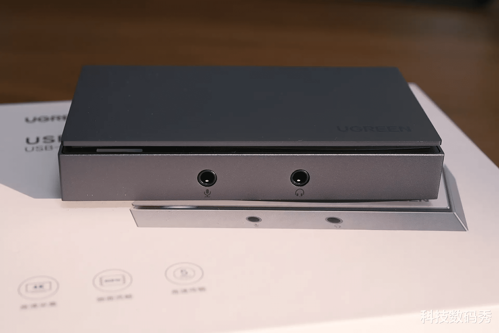 2023年想转型直播带货?绿联USB-C视频采集卡+索尼A6400直播实测