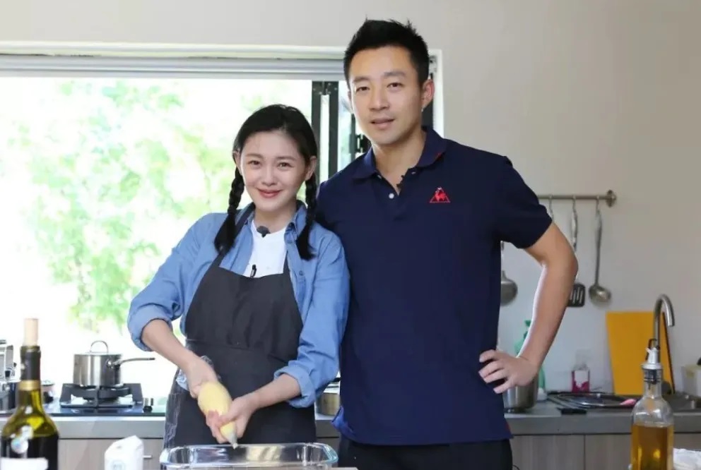 汪小菲|汪小菲婚内出轨，小三疑似“张某某”