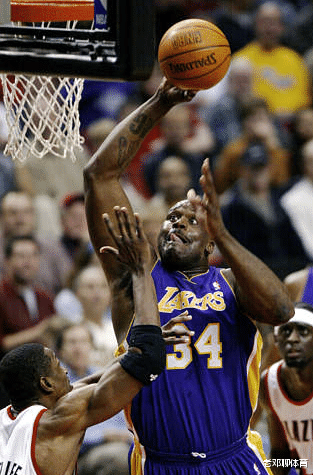 |NBA曾经风靡一时的单手抓球 为何现在几乎看不到了？