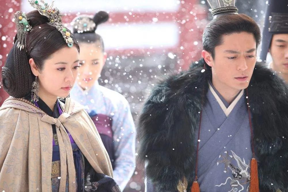 仙剑奇侠传三|《仙剑三》13年演员境况差距大：主演逐渐落寞，配角一个比一个火