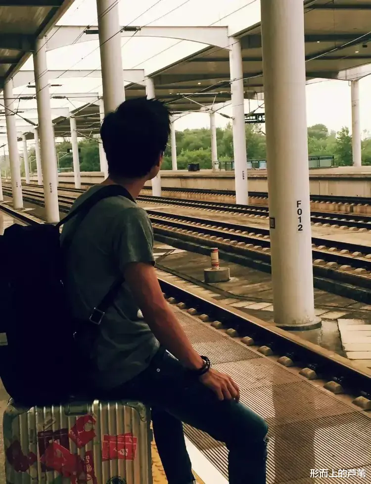 海南|快乐男声15年，我们给当年的冠军打了个电话