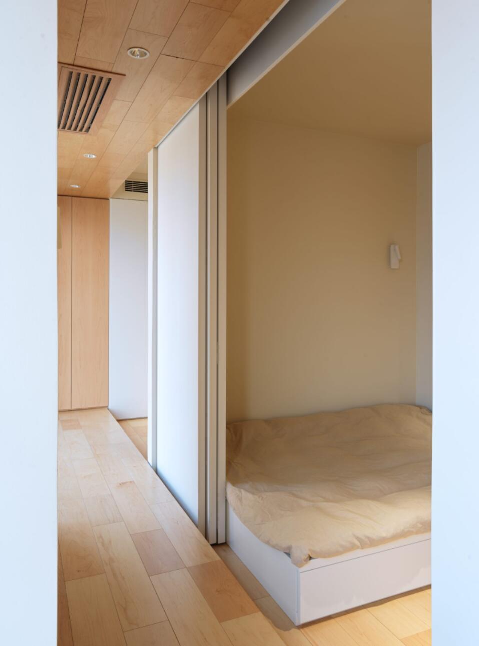 这才是“神设计”,60㎡,一室改三室,三代人居住都不拥挤