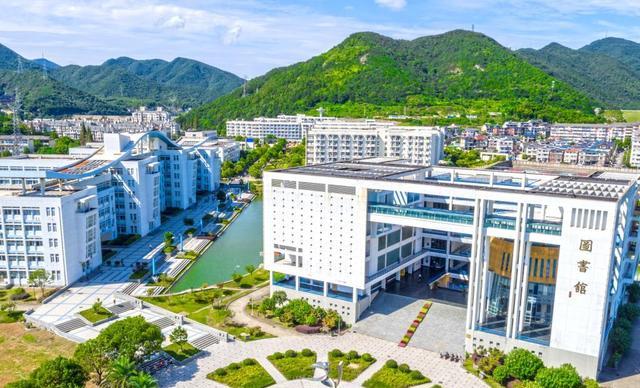 浙江省|曾被延缓招生一年！浙江这所大学迎来新校长，曾长期任职于浙大