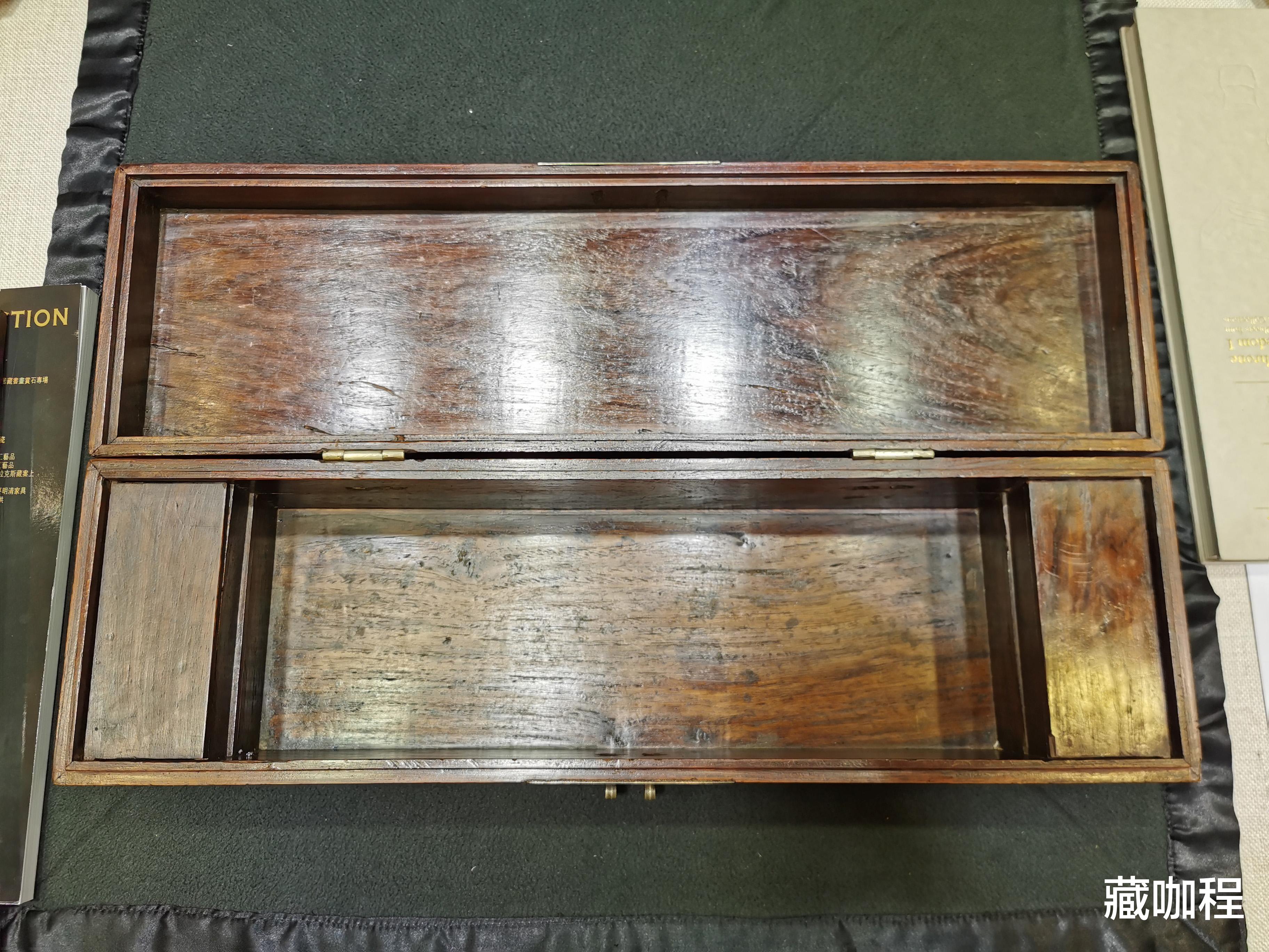 |侧室、浅屉一样不缺,黄花梨小轿箱穿带省去