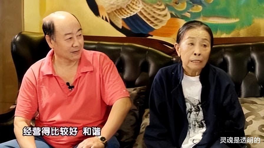 张少华|丑娘张少华,去世一年后,丈夫在悲痛中坚强,孙女曾是她的骄傲