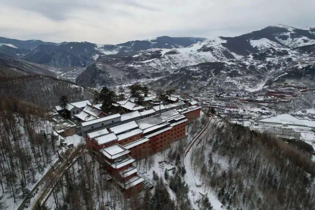 寺庙|图话丨五台山台顶雪景美如画