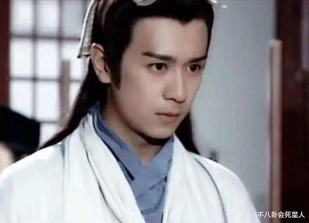 男神|港片里惊为天人，到内地拍戏就成“精神小伙”，港圈男神颜值是谜