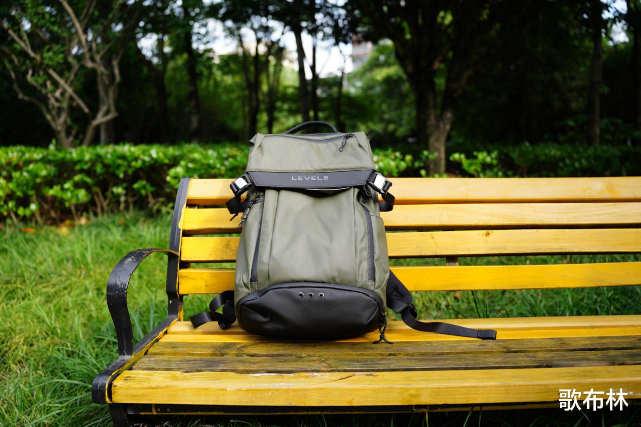 旅行|旅行商务休闲一包搞定:地平线8号(LEVEL8)旅行机能双肩包体验