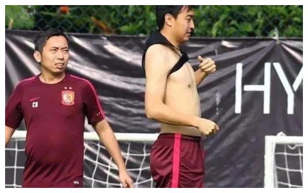 迪丽热巴|“抱不起来”的迪丽热巴,成了内娱男星的一块试金石?