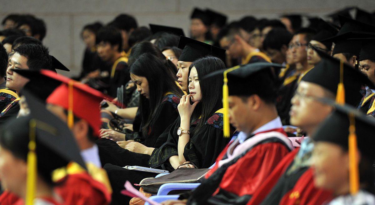 青训|二本院校也很好，一高校某专业学生超九成考上公务员，非常优秀