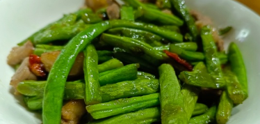 牛奶|建议中老年：少吃鸡鸭鱼，多尝尝这几样好物，腿脚有劲精力旺！