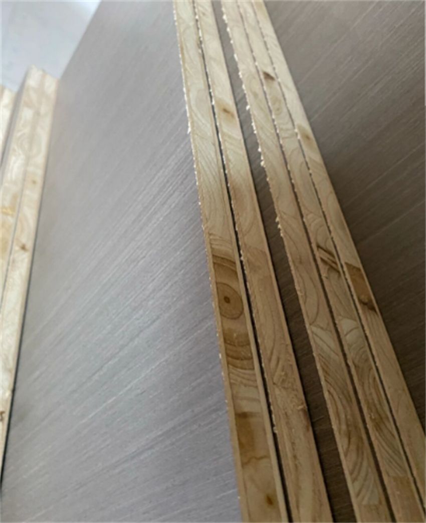 定制衣柜用什么板材好?看完这5种板材对比,心里就有数了