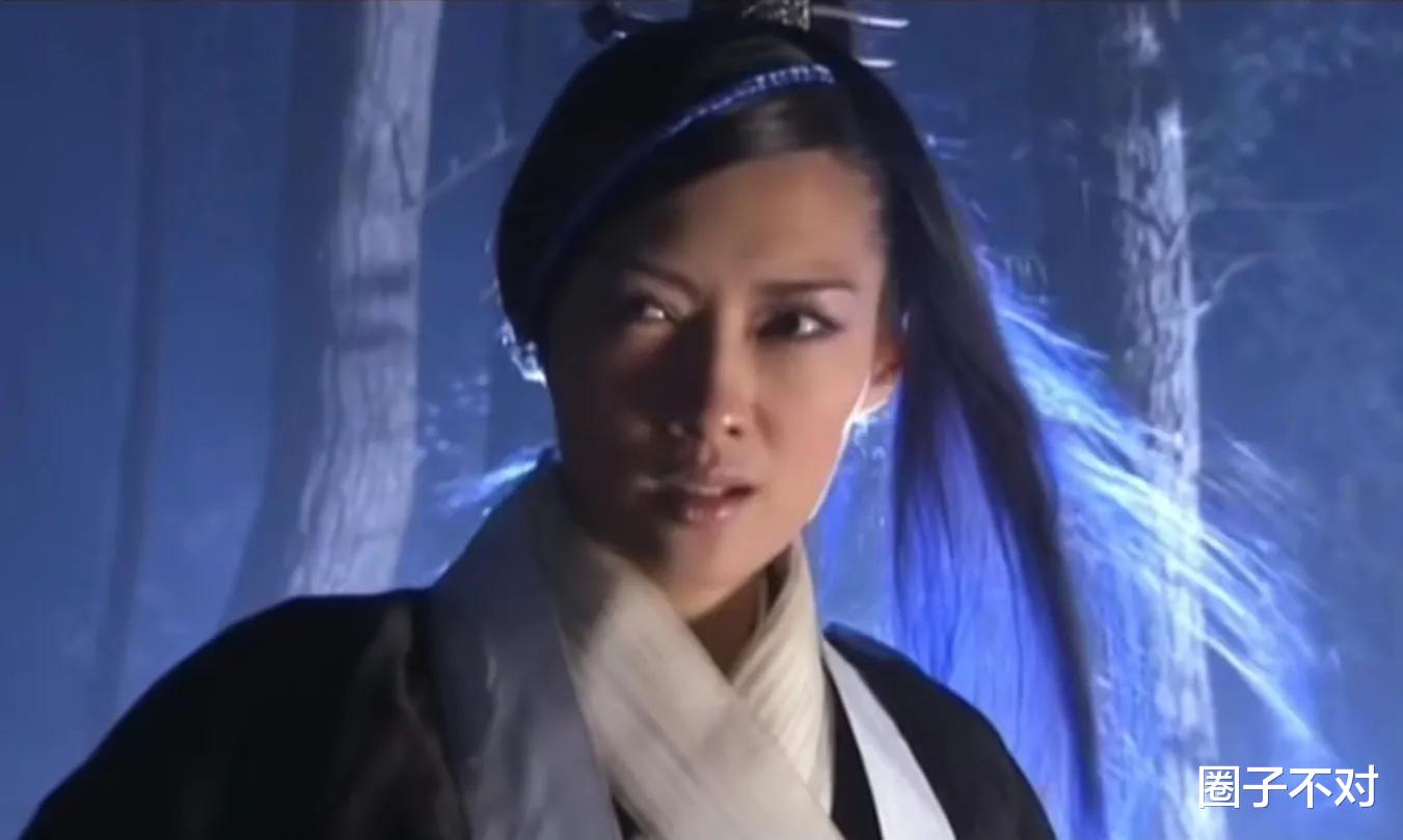 李莫愁|疯批美人“李莫愁”别硬演，有人美如仙女，有人似大妈，差距真大