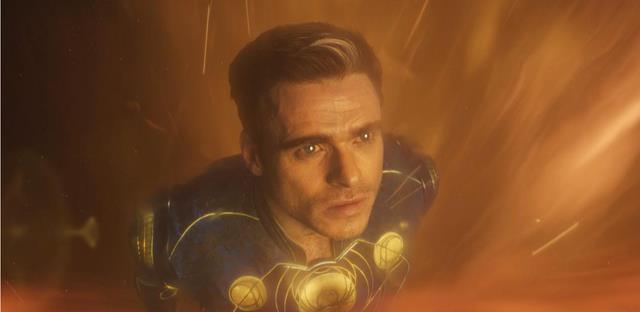 郑业成|《永恒族》彩蛋中刀锋战士为何阻止戴恩触碰乌木之刃?因为诅咒!