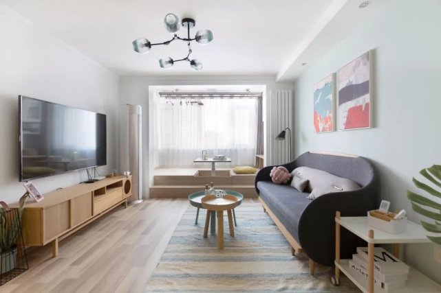 朋友来了都没地方坐？小户型沙发这样选，很实用！