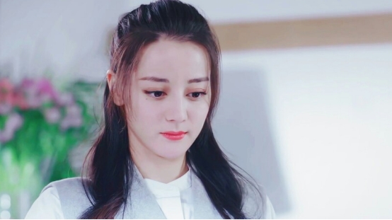 五哈|?迪丽热巴的热搜下的粉丝言论,会被她们丑恶的嘴脸,逼成黑粉!