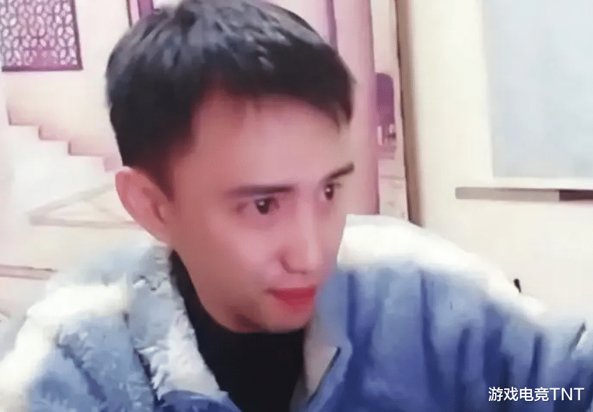 |耀扬的指导没白瞎,小胖都夸他指导的好,却吐槽居然打不到4: 0