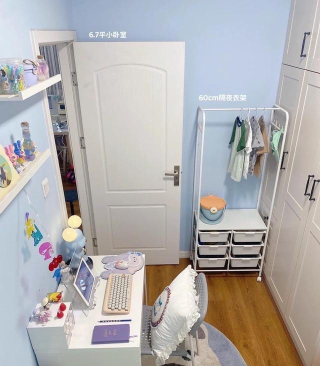 她家仅有94,虽然一点都不豪华,却处处充满了温馨,很有品味