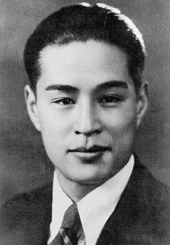 秦怡|秦怡:婚姻坎坷,照顾残疾爱子41年,如今100岁依旧优雅美丽