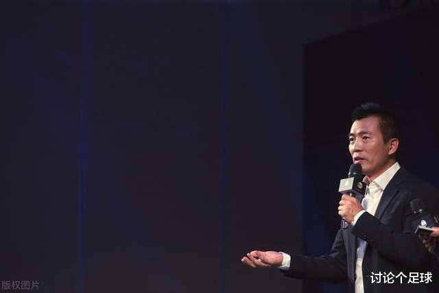 中国足协|评足协限薪：200万的顶薪，国脚自己砸的饭碗，怪不得足协下狠手