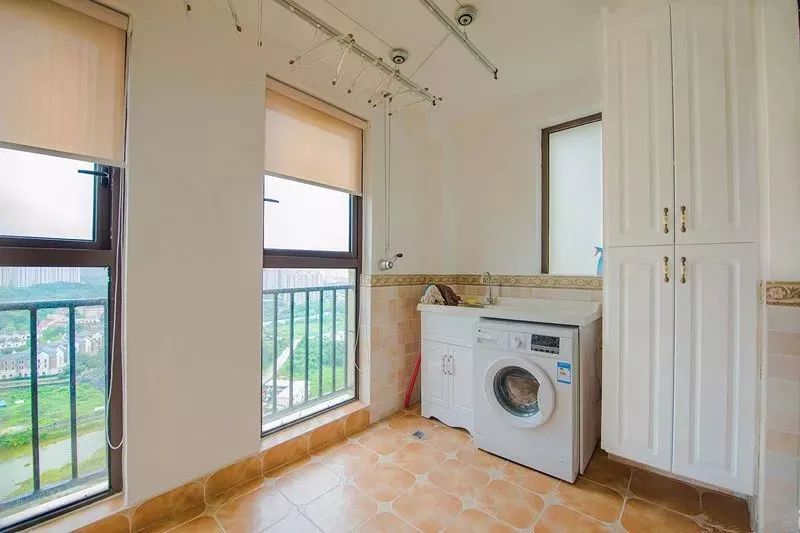 封闭式阳台的多种参考案例,好看实用!