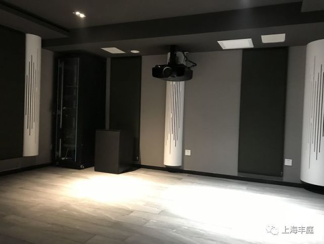 家庭影院设计篇:简约不简单的James私人影院