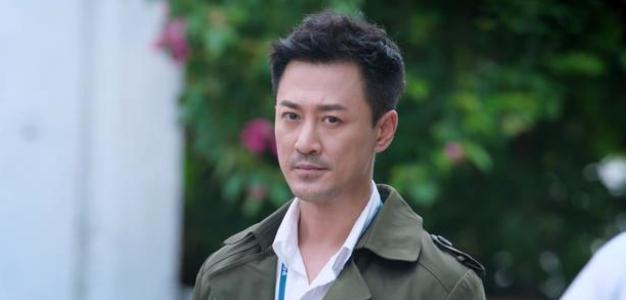翁虹|林峯主演港剧《黑金风暴》开播，看两集就有些失望了