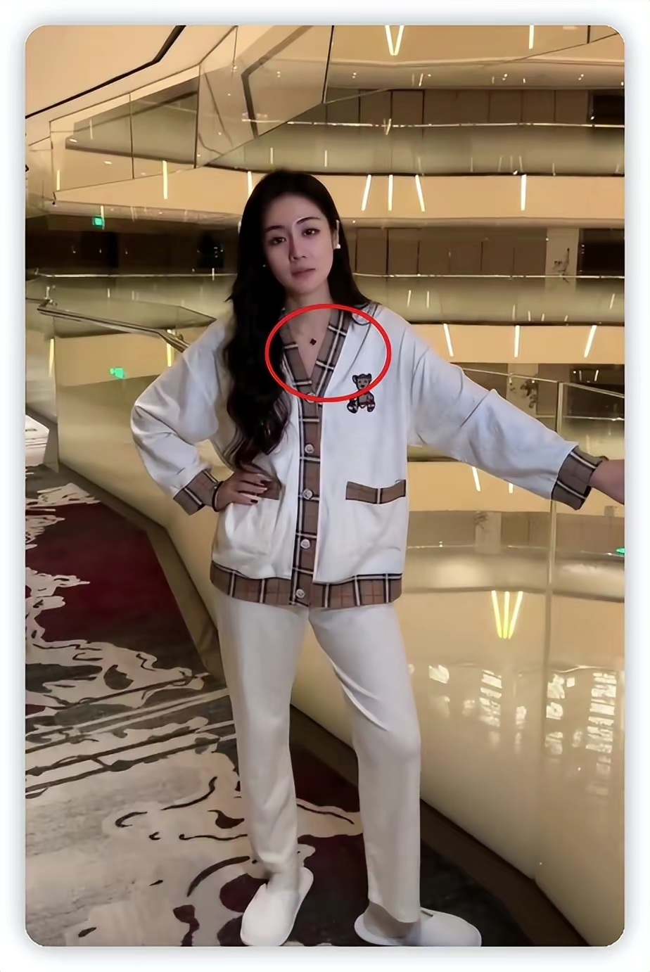 王小蒙|王小蒙在广州小蛮腰附近买房,直言是为了孩子有更好的教育