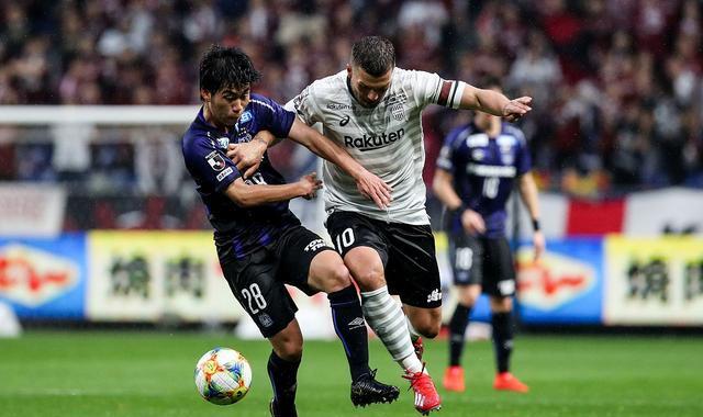 横滨fc|湘南海洋重心不在联赛，鸟栖沙岩提前大轮换，横滨FC面临考验