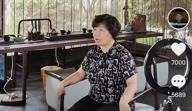 李圣要求调阅老杜全部病历,付律忙删除老杜辩称只有小三阳的视频