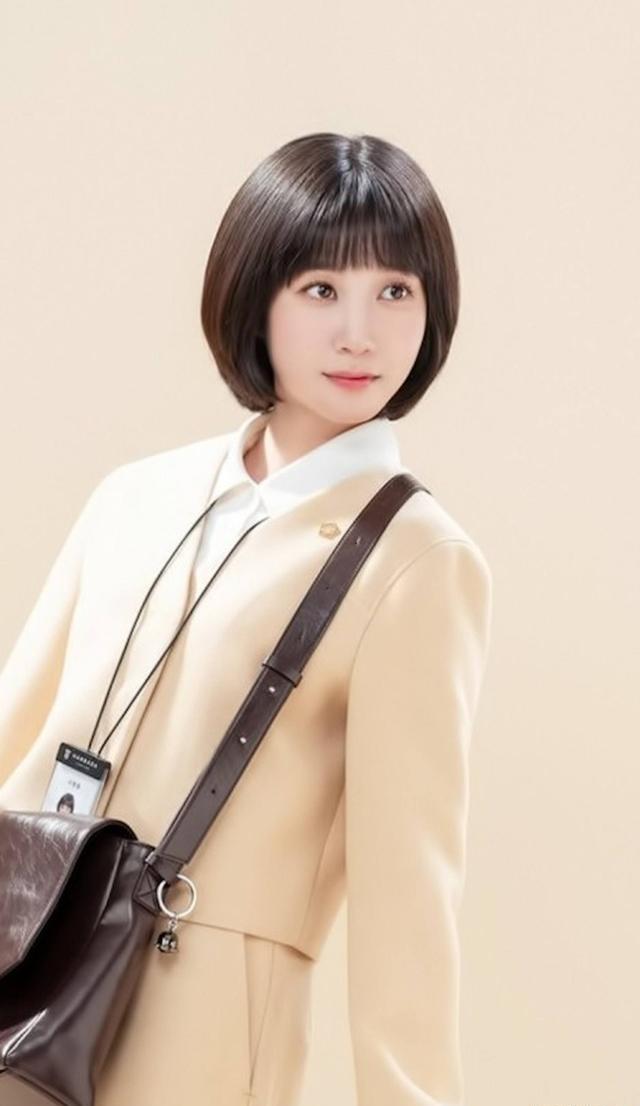 朴恩斌|力压李秉宪金泰梨夺年度最佳演员,傻白甜气质的朴恩斌到底凭什么