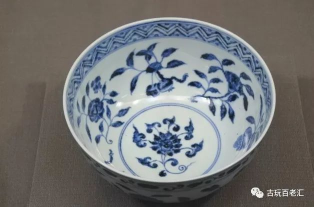 |鉴别：釉精色艳的明永乐青花瓷（附高清图）