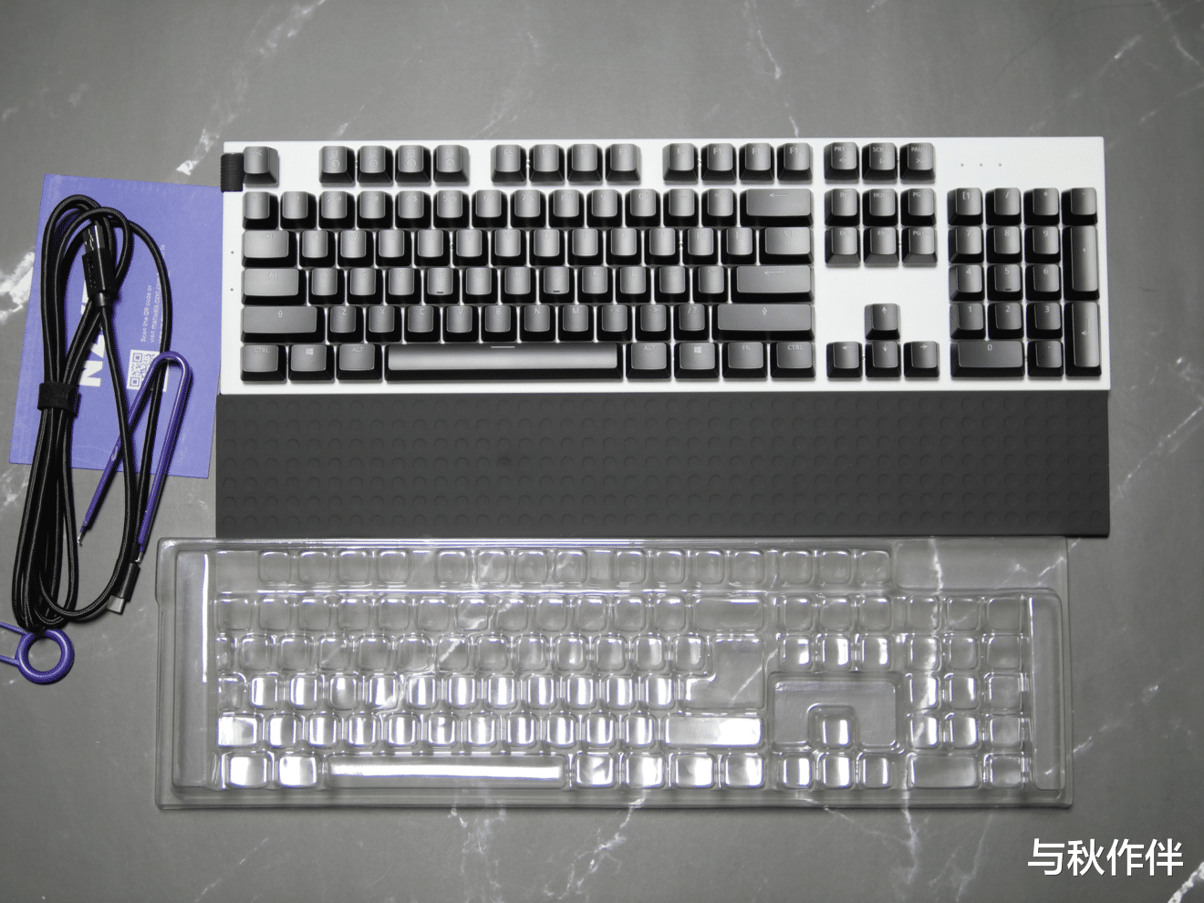 十足电竞感，奥利奥配色的恩杰NXZT机械键盘使用体验