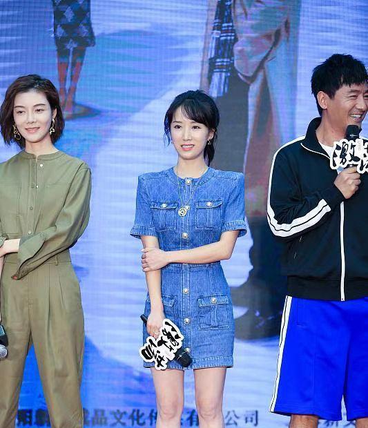 车晓|车晓李念罕见同框，仅差3岁形象差别大，一个霸气一个温柔