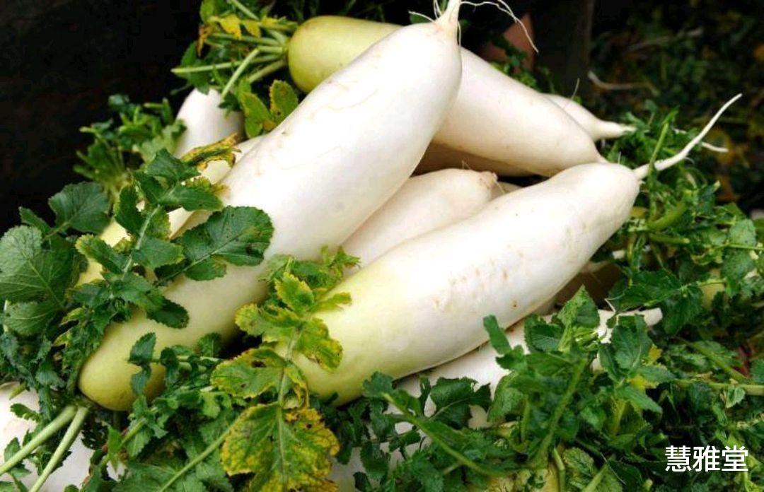 红枣|年龄大了，冬天别只吃萝卜白菜，多吃6样食物，补足营养身体壮